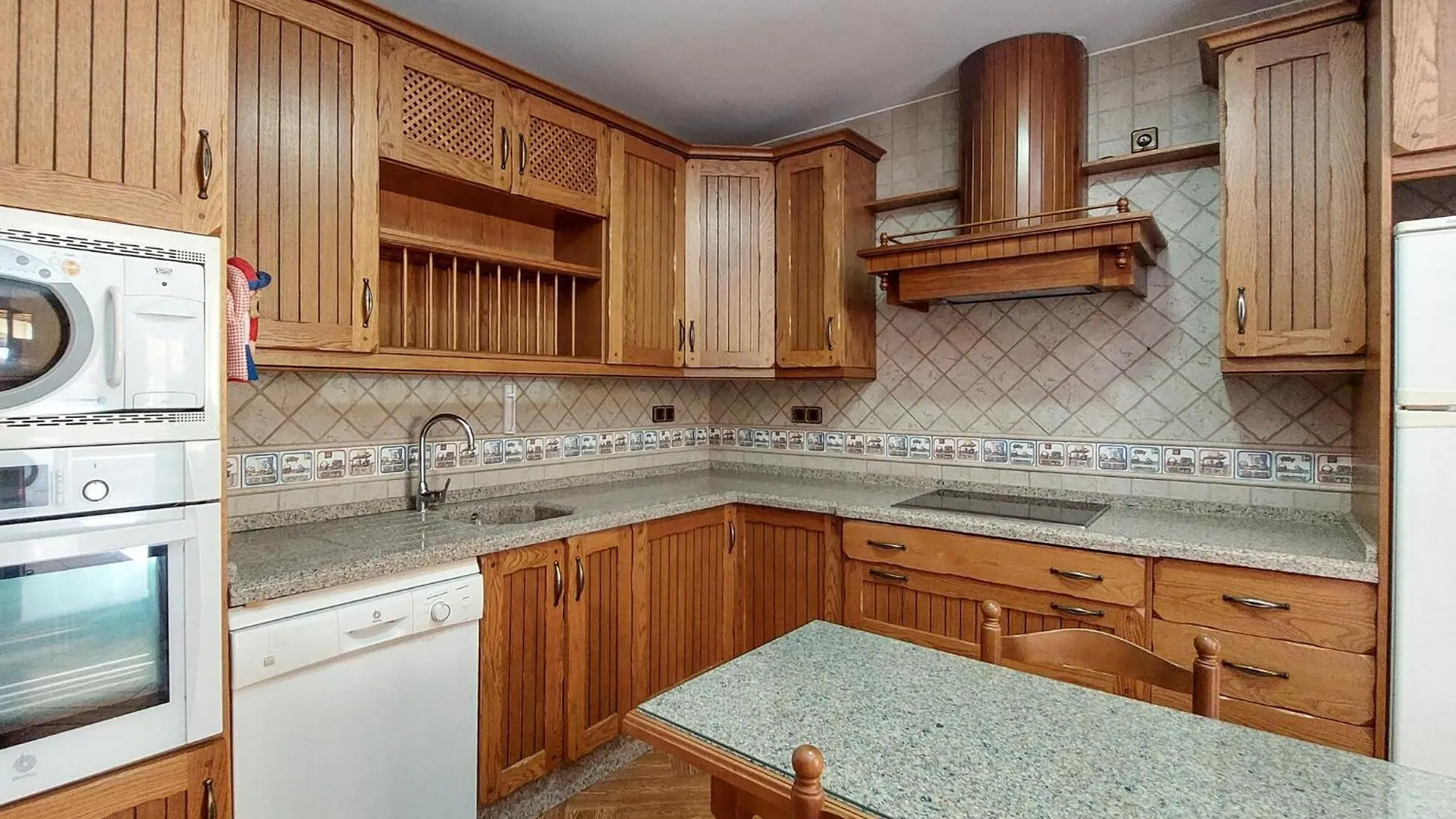 4 Bedroom Pet Friendly Home In San Jose Del Valle 0*,