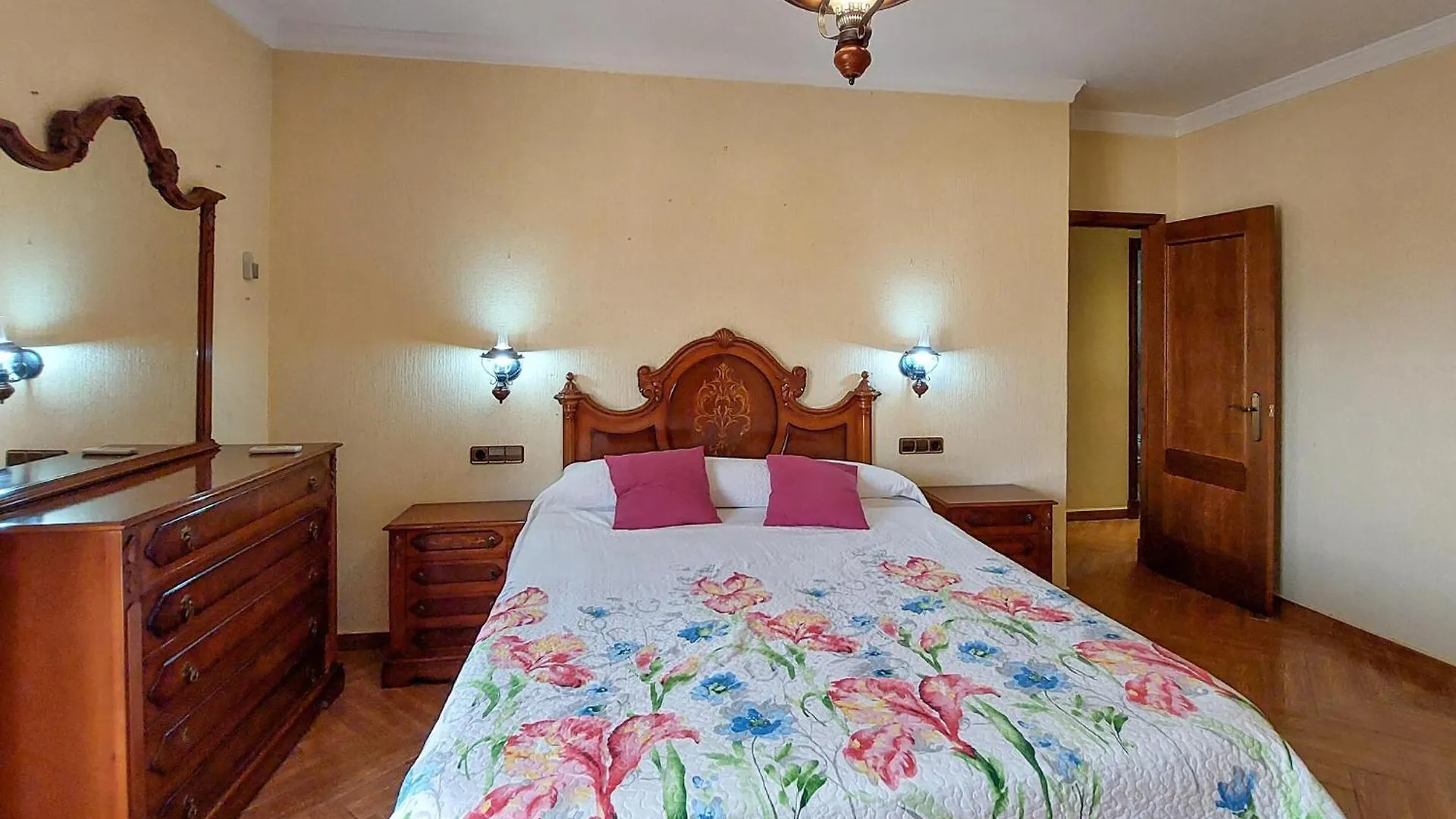 4 Bedroom Pet Friendly Home In San Jose Del Valle Holiday home